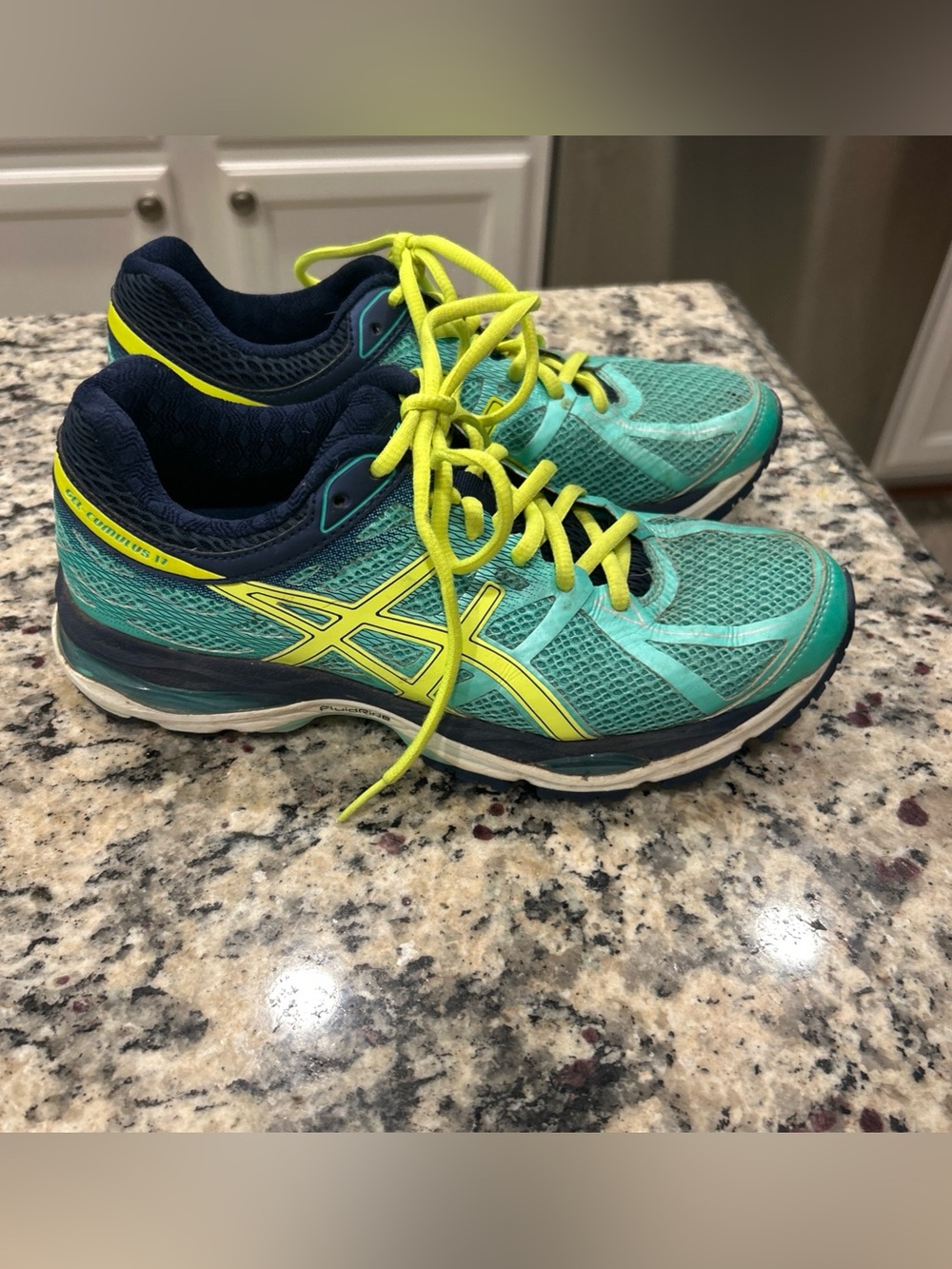 ASICS Women's Gel-Cumulus 17 Running Shoe Mint/ Yellow/ Navy Sz US 6.5